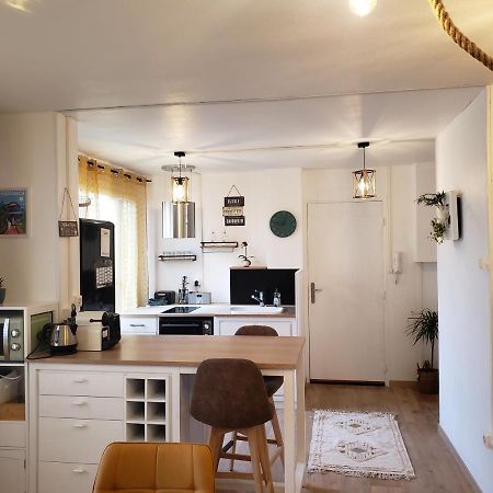 Maison Du Bonheur 2 A Troyes Logement Entier Avec Parking Luaran gambar